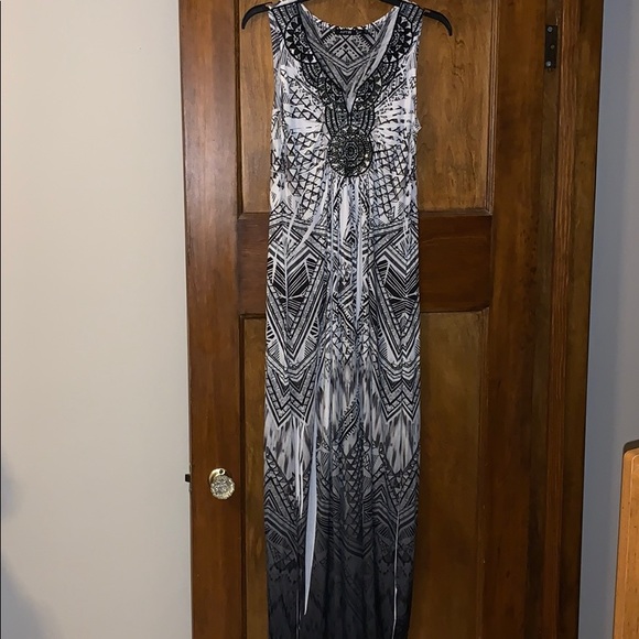 Apt. 9 Dresses & Skirts - Apt. 9 B&W Maxi Dress Apt. 9 Dresses & Skirts - Apt. 9 B&W Maxi Dress